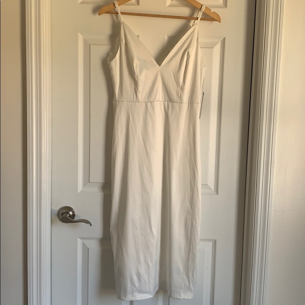Lulu’s lace back satin midi dress